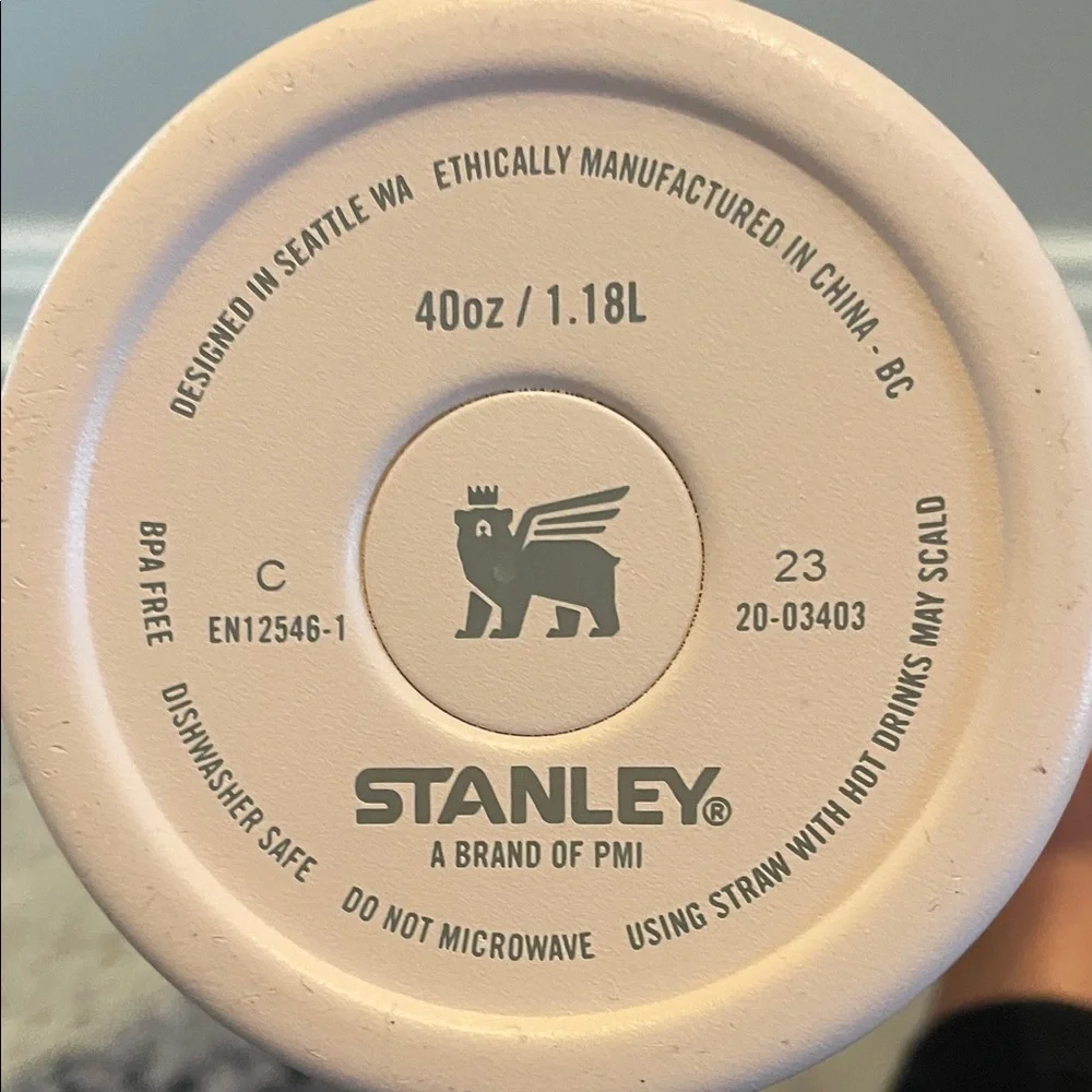 40 oz Pink Insulated Stanley Tumbler with Straw - Picture 4 of 4